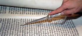 reading_torah